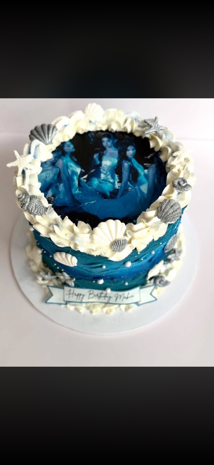 Blue ocean themed music birthday cake