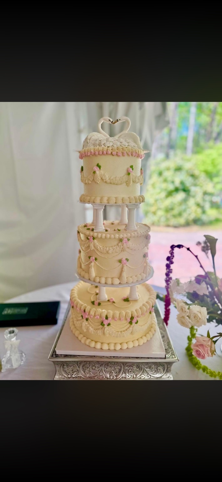 Three tier vintage swan wedding cake