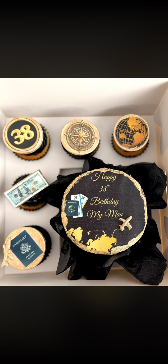Travel themed birthday cupcakes